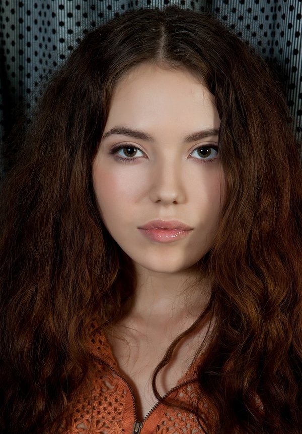 Милана, 23